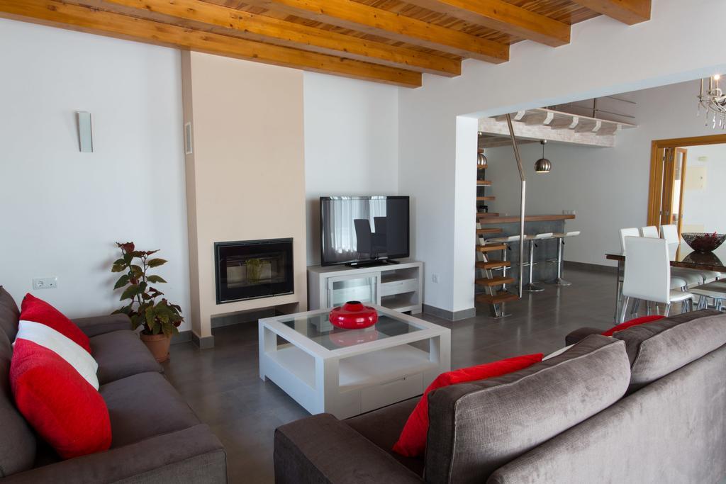 Ses Vinas De Cas Baixero Villa La Mola Room photo